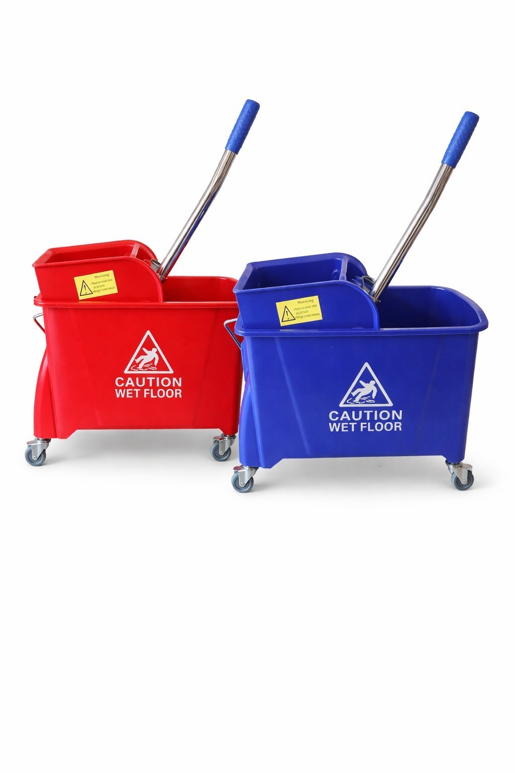 Putzeimer rot oder blau aus Plastik für Gewerbe